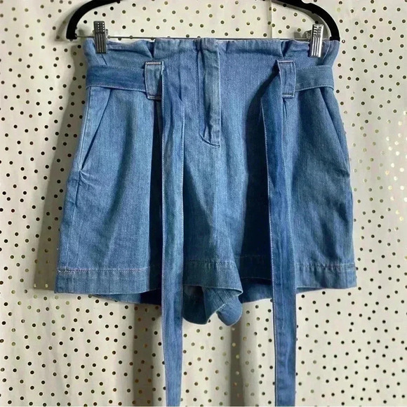 L’agence Hillary Shorts - Picture 2 of 10